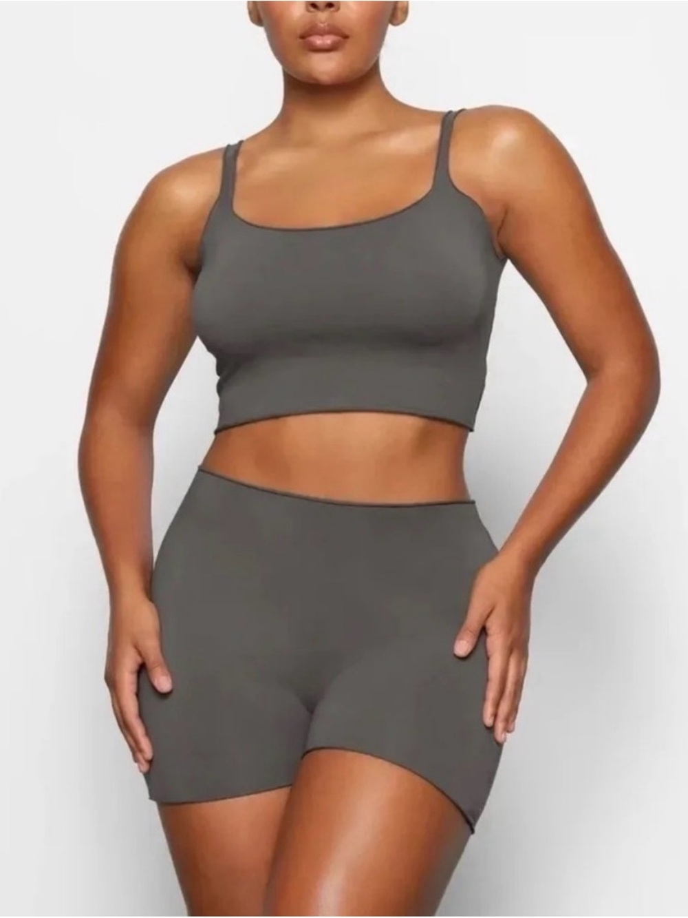 SKIMS Raw Edge Cami Tank Top In Gunmetal Size Small
